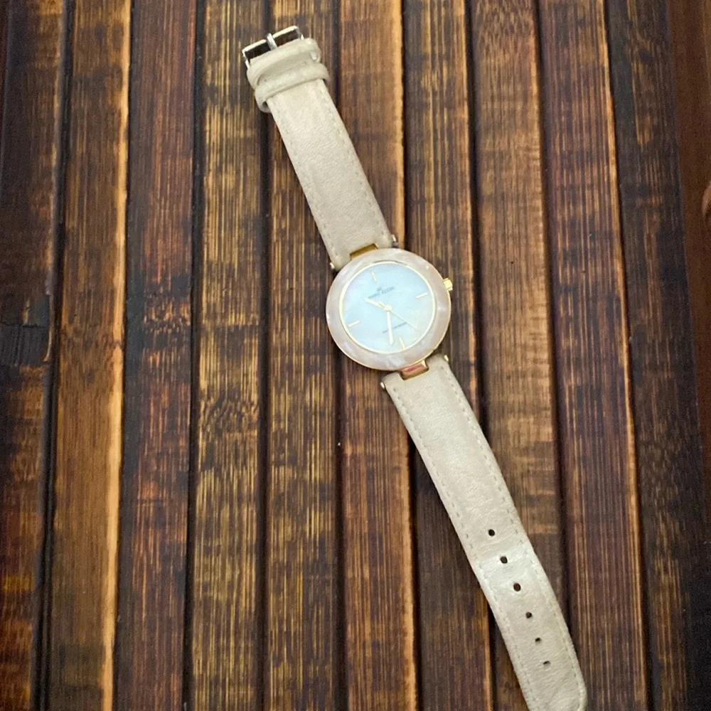 Anne Klein watch EUC beige/cream leather strap